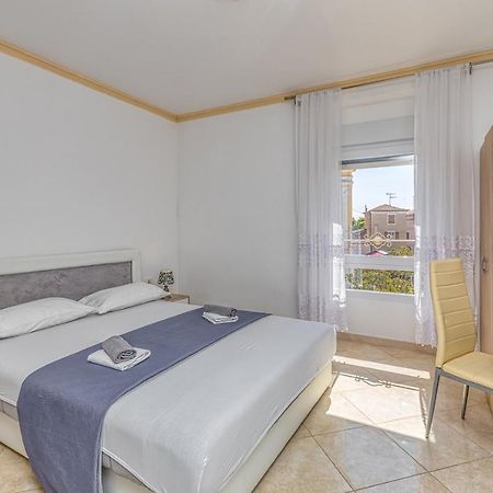 Rooms On Liberty Square Poreč Buitenkant foto